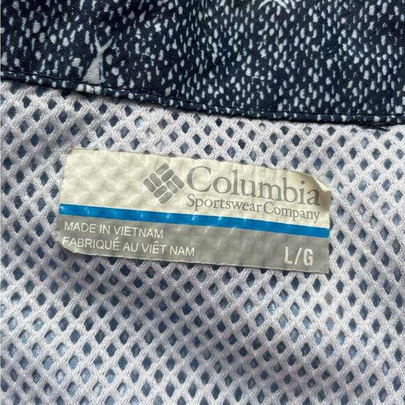 Columbia Men’s Blue Short Sleeve Polo with Subtle White Fish Pattern Size Large - Picture 7 of 8